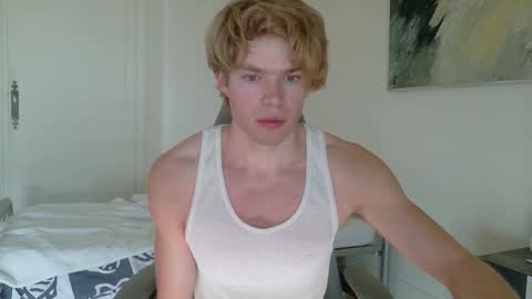 desaad_98 online show from March 9, 8:51 am