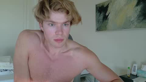 desaad_98 online show from March 3, 3:46 pm