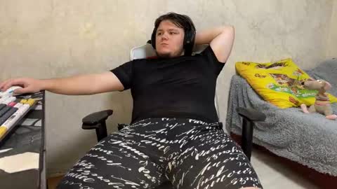 desiredude9 online show from October 11, 4:22 pm