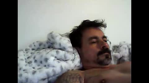 deslongchamps69 online show from January 6, 10:26 pm