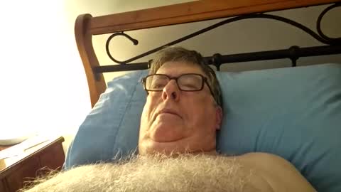 Desmon1958 online show from March 6, 6:38 pm