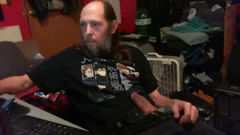 Snapshot of desolation2012 chatting on February 10, 3:24 am desolation2012 online show from February 10, 3:24 am