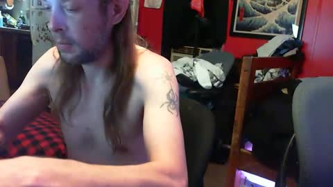 Snapshot of desolation2012 chatting on September 21, 8:25 am desolation2012 online show from September 21, 8:25 am