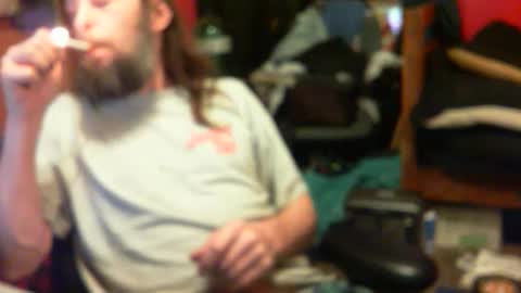 Snapshot of desolation2012 chatting on February 22, 10:18 am desolation2012 online show from February 22, 10:18 am