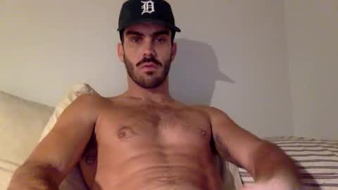 Detroit Bro online show from October 17, 2:26 am