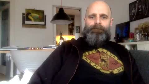 Snapshot of devil_dark_berlin chatting on December 31, 2:03 pm ooo Devil Dark ooo online show from December 31, 2:03 pm