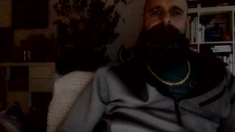 Snapshot of devil_dark_berlin chatting on December 27, 2:34 pm ooo Devil Dark ooo online show from December 27, 2:34 pm