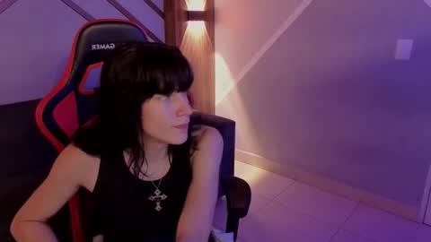 Alex online show from October 30, 3:52 am