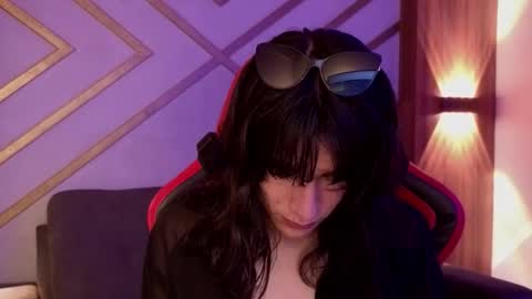 Alex online show from October 16, 3:47 am