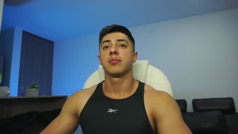 Snapshot of devin_hunter chatting on December 7, 2:53 am Devin Hunter online show from December 7, 2:53 am