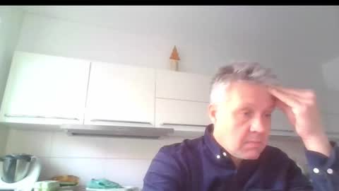 Snapshot of devon_nite chatting on December 5, 12:11 pm Devon online show from December 5, 12:11 pm