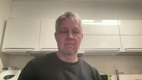 Snapshot of devon_nite chatting on September 28, 10:52 pm Devon online show from September 28, 10:52 pm