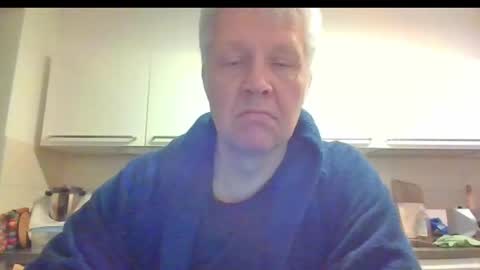 Snapshot of devon_nite chatting on March 5, 12:27 am Devon online show from March 5, 12:27 am