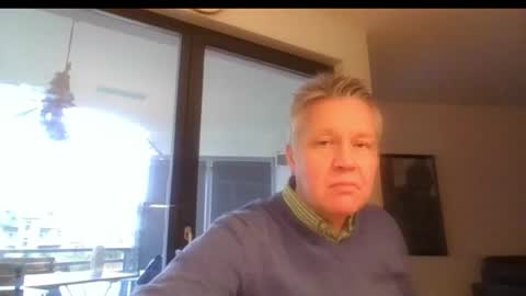 Snapshot of devon_nite chatting on December 9, 11:26 am Devon online show from December 9, 11:26 am