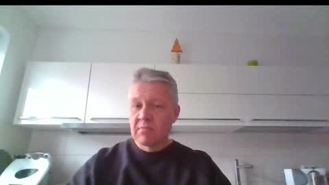 Snapshot of devon_nite chatting on December 23, 10:21 am Devon online show from December 23, 10:21 am