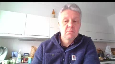 Snapshot of devon_nite chatting on February 12, 12:22 pm Devon online show from February 12, 12:22 pm