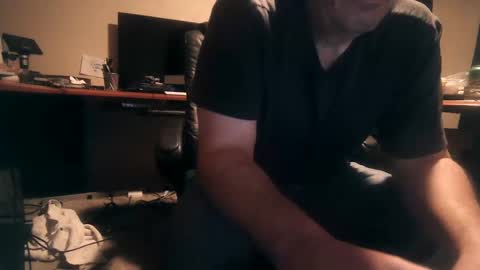 Snapshot of dfwgonewrong chatting on February 6, 4:53 am dfwgonewrong online show from February 6, 4:53 am