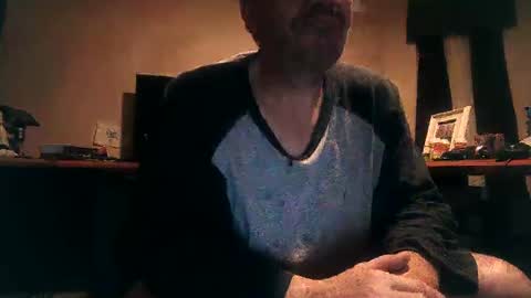 Snapshot of dfwgonewrong chatting on February 13, 7:13 am dfwgonewrong online show from February 13, 7:13 am