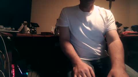 Snapshot of dfwgonewrong chatting on February 10, 10:20 am dfwgonewrong online show from February 10, 10:20 am