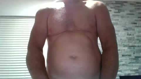 Snapshot of diamondchuck73 chatting on February 20, 12:15 pm Diamondchuck73 online show from February 20, 12:15 pm