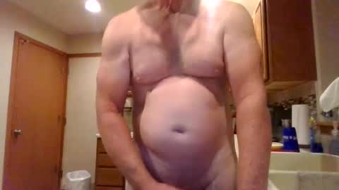 Snapshot of diamondchuck73 chatting on September 10, 11:09 am Diamondchuck73 online show from September 10, 11:09 am