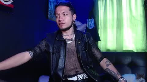 DICAPRIO online show from April 1, 11:45 am