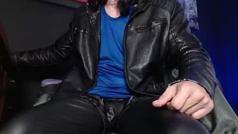 DICAPRIO online show from February 7, 5:51 pm