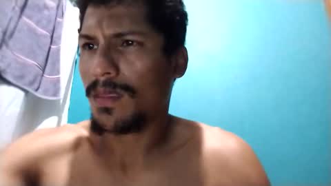 dick774369 online show from April 21, 11:33 pm