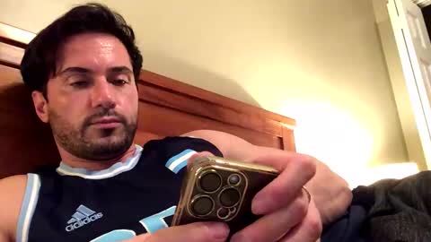 diegodavids online show from December 11, 9:33 pm