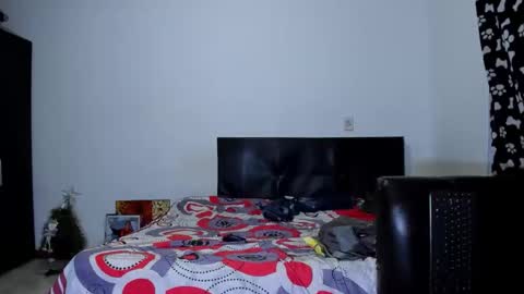 diiego_xxx online show from December 22, 1:25 am