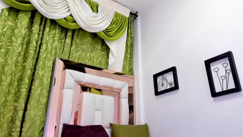 dilan_scootk_ online show from February 25, 11:08 am