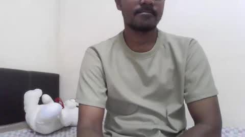 dilip_09 online show from January 21, 9:36 pm