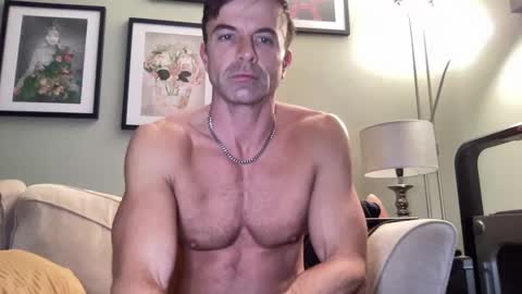 Snapshot of dillonwilde chatting on January 23, 8:35 pm Dillon online show from January 23, 8:35 pm