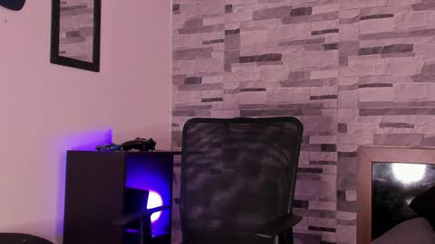 dimitri_higt online show from September 27, 4:38 pm