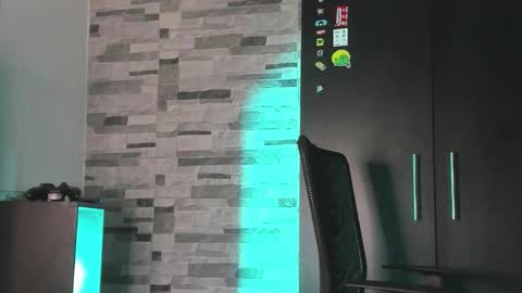 dimitri_higt online show from October 3, 2:16 am