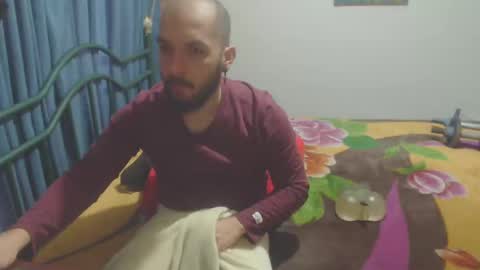 Snapshot of dinchtcams chatting on September 17, 4:52 pm Dincht online show from September 17, 4:52 pm