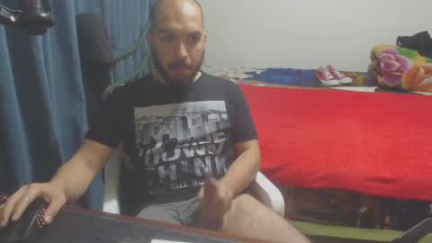 Snapshot of dinchtcams chatting on March 5, 11:49 am Dincht online show from March 5, 11:49 am