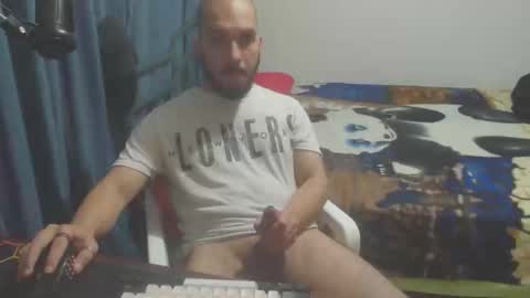 Snapshot of dinchtcams chatting on February 25, 4:10 pm Dincht online show from February 25, 4:10 pm