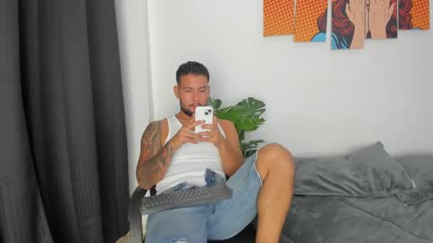 dionyxx online show from October 6, 12:04 am