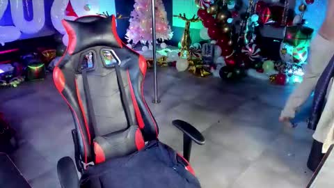 dirty_boss online show from January 15, 4:20 pm