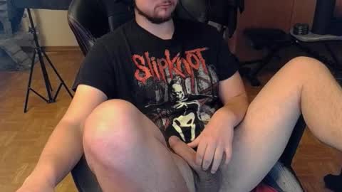Snapshot of dirty_fun_boy chatting on September 21, 1:33 pm dirty_fun_boy online show from September 21, 1:33 pm
