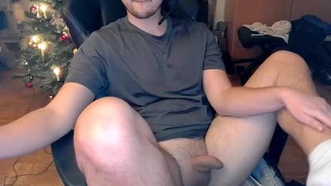 Snapshot of dirty_fun_boy chatting on December 20, 11:16 pm dirty_fun_boy online show from December 20, 11:16 pm
