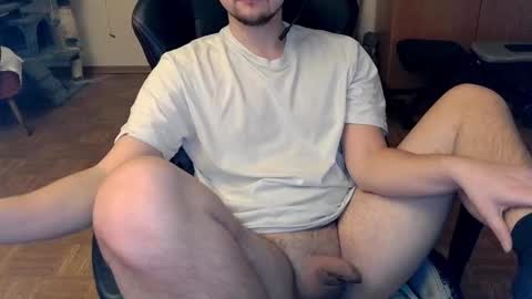 Snapshot of dirty_fun_boy chatting on January 8, 2:46 pm dirty_fun_boy online show from January 8, 2:46 pm