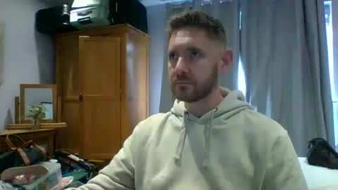 Exhibitionist Ben online show from October 3, 10:31 am