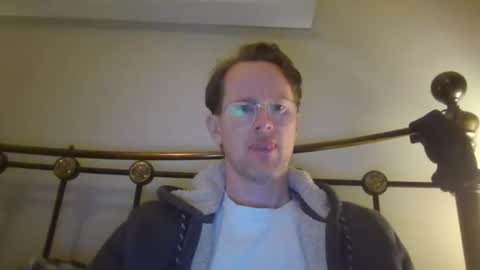 discovery_99 online show from April 9, 8:48 pm