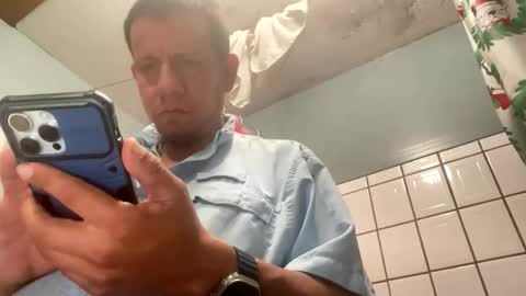 sexyguy online show from April 8, 5:19 am