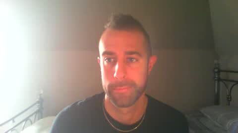 djay15013 online show from February 25, 9:20 am