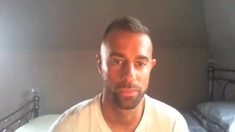 djay15013 online show from February 17, 9:56 am