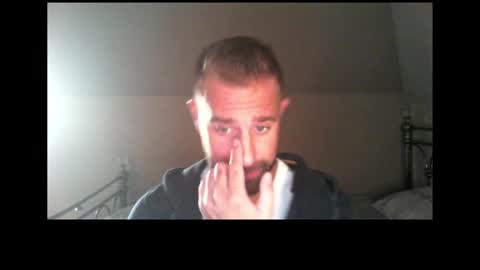 djay15013 online show from October 9, 8:19 am