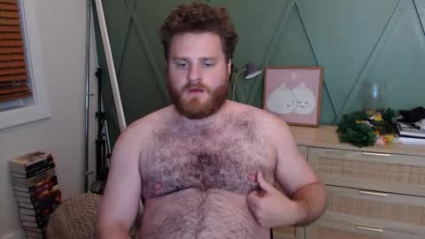 Snapshot of djr818 chatting on September 27, 6:33 am Alpha Dazza online show from September 27, 6:33 am